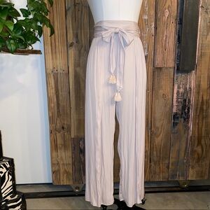 LUXE DELUXE Look Twice Slit Pant Size 2